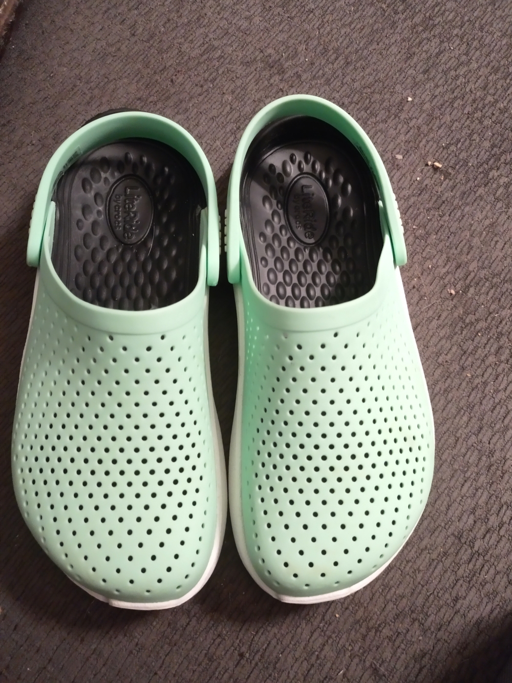 Crocs Literide Mint Green Clog - Lightweight Waterproof Slip-On NWOB